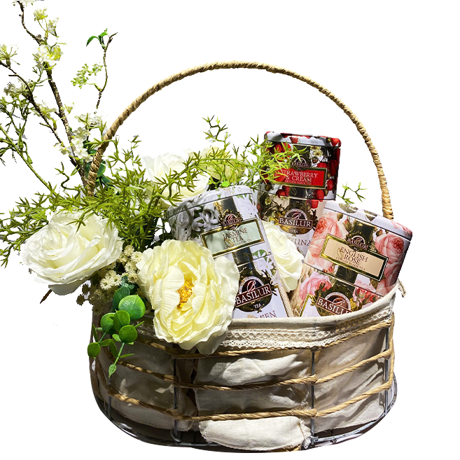 Giỏ Quà Hoa & Trà Basilur "Từ Trái Tim"